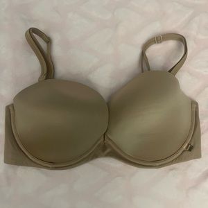 Victoria Secret Very Sexy Bra!